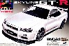 R34 スカイライン GT-R (ホワイト）