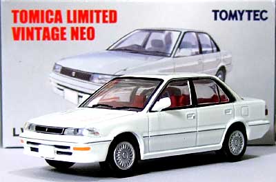 トヨタ カローラ 1500SE リミテッド (白） ミニカー (トミーテック トミカリミテッド ヴィンテージ ネオ No.LV-N008a) 商品画像