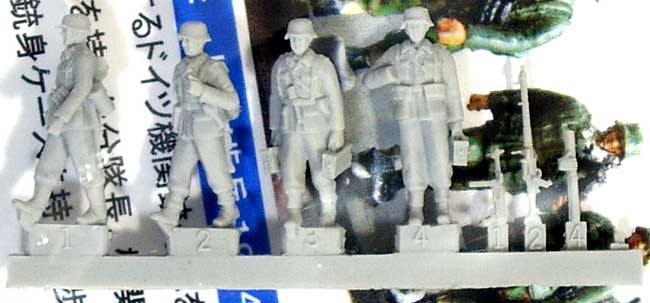 行軍するドイツ歩兵 1944年 Vol.3 レジン (シリウス MINISCALE DEPOT シリーズ No.72019) 商品画像_1