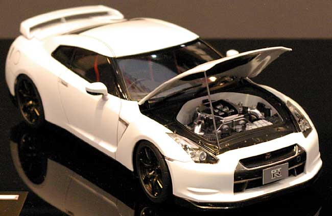 NISSAN GT-R プラモデル (タミヤ 1/24 スポーツカーシリーズ No.300) 商品画像_3