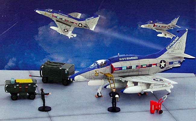 A-4 スカイホーク ラストスカイホーク ディオラマセット 完成品 (ホビーマスター 1/72 エアパワー シリーズ （ジェット） No.HD0001) 商品画像_1