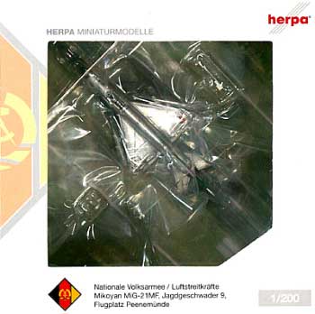 MiG-21MF 東ドイツ人民空軍 第9戦闘航空団 完成品 (ヘルパ herpa Wings （ヘルパ ウイングス） No.553087) 商品画像