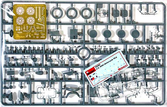 アメリカ WW2 モーターサイクル WLA プラモデル (ミニアート 1/35 WW2 ミリタリーミニチュア No.35080) 商品画像_1