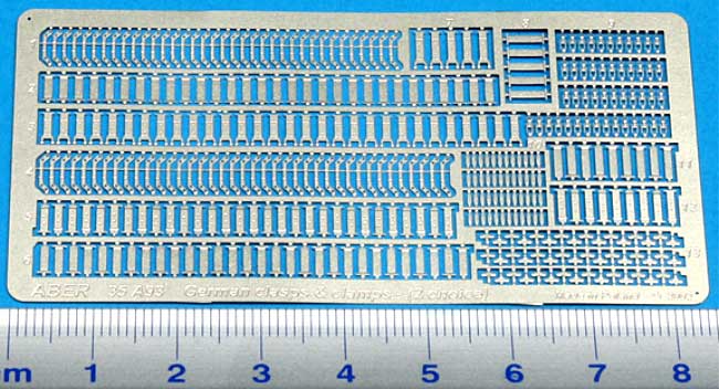 ドイツ 軍用車輌用 クランプセット (2タイプ) エッチング (アベール 1/35 AFV用エッチングパーツ No.35A093) 商品画像_1