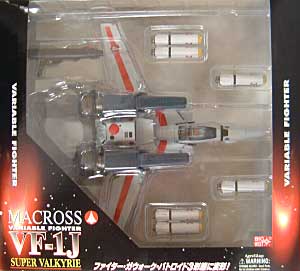 VF-1J スーパーバルキリー 完成品 (やまと マクロス 完全変形シリーズ) 商品画像