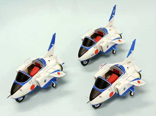 ブルーインパルスJr. 3機セット (機番デカール付属) 完成品 (ピットロード 塗装済完成品モデル No.EX-002) 商品画像_1