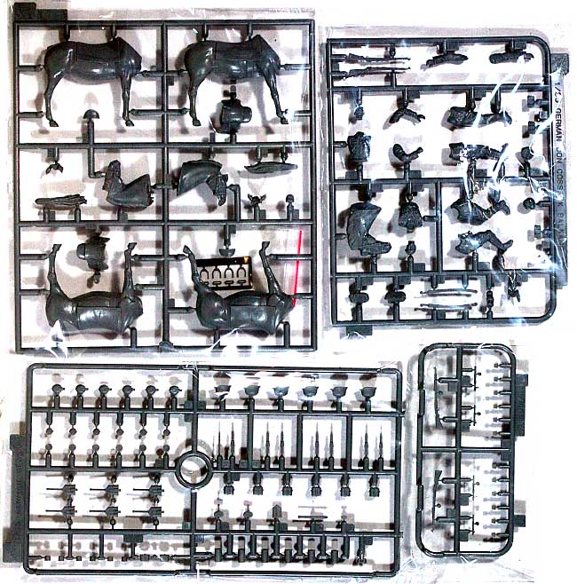 ドイツ ドン・コサック兵 (バルカン 1944) プラモデル (ドラゴン 1/35 '39-'45 Series No.6588) 商品画像_2