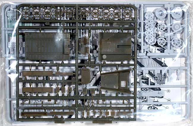 ドイツ sWS 重ハーフトラック 装甲タイプ プラモデル (マコ 1/72 AFVキット No.7207) 商品画像_1