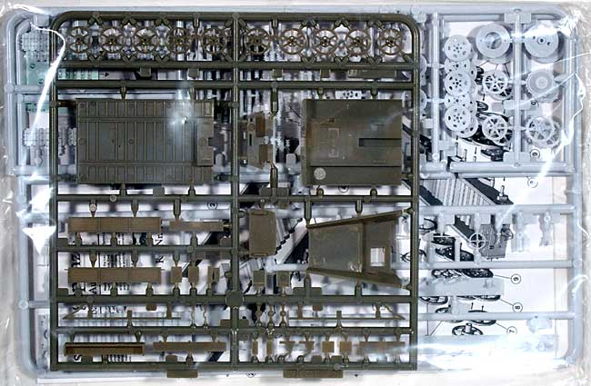 ドイツ sWS 重ハーフトラック 装甲タイプ プラモデル (マコ 1/72 AFVキット No.7207) 商品画像_1