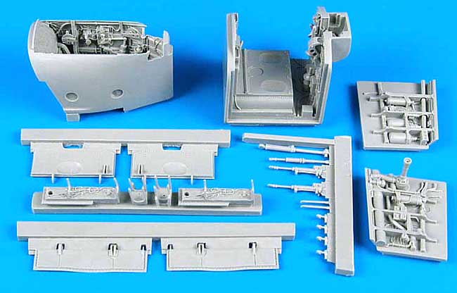 AV-8B ハリアー2 脚格納庫 レジン (アイリス 1/32 航空機アクセサリー No.2116) 商品画像_1