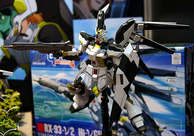 RX-93-ν2 Hi-νガンダム GPBカラー プラモデル (バンダイ 模型戦士 ガンプラビルダーズ ビギニング No.002) 商品画像_1