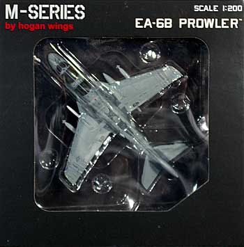 EA-6B プラウラー VAQ-141 シャドーホークス AJ621 完成品 (ホーガンウイングス M-SERIES No.7105) 商品画像