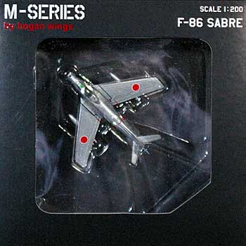 F-86F-40 セイバー 航空自衛隊 第3航空団 第8飛行隊 三沢基地 1978年 (82-7777) 完成品 (ホーガンウイングス M-SERIES No.7372) 商品画像