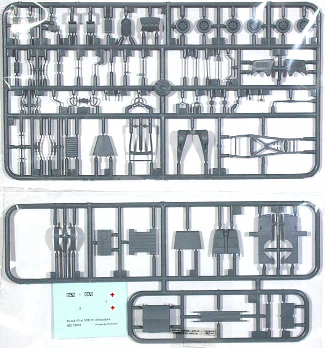 ポーランド フィアット 508/3 救急車タイプ プラモデル (IBG 1/72 AFVモデル No.72010) 商品画像_1