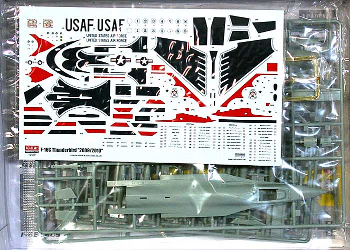 F-16C ファイティングファルコン サンダーバーズ 2009/2010 プラモデル (アカデミー 1/72 Aircrafts No.12429) 商品画像_1