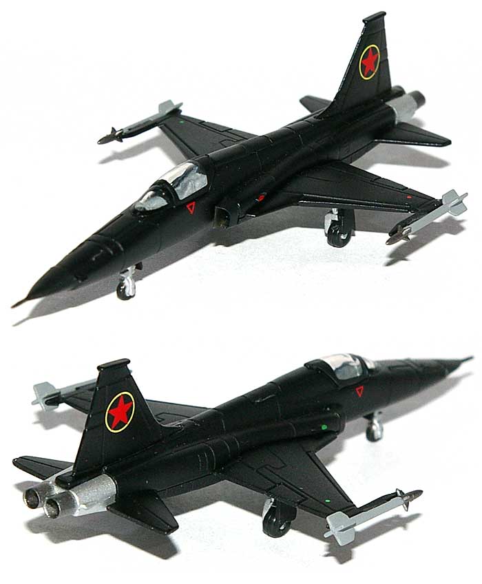 F-5E タイガー 2 アメリカ海軍 VFC-13 ミグ28塗装 (映画：トップガン) 完成品 (ヘルパ herpa Wings （ヘルパ ウイングス） No.554145) 商品画像_1