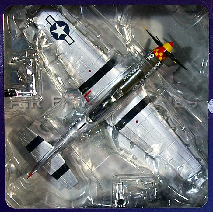 P-51D マスタング オールド・クロウ・スペシャル 完成品 (ホビーマスター 1/48 エアパワー シリーズ （レシプロ） No.HA7712A) 商品画像_1
