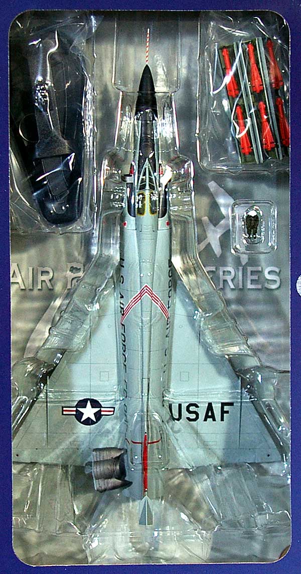 F-102A-55-CO デルタダガー ザラゴザ空軍基地 完成品 (ホビーマスター 1/72 エアパワー シリーズ （ジェット） No.HA3105) 商品画像_1