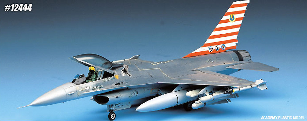 USAF F-16A ファイティングファルコン プラモデル (アカデミー 1/72 Aircrafts No.12444) 商品画像_2