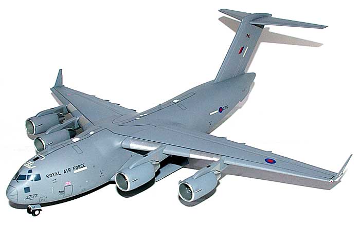 C-17A グローブマスター 3 イギリス空軍 第99飛行隊 (ZZ172) 完成品 (ホーガンウイングス M-SERIES No.7624) 商品画像_1