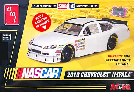 オートワールド NASCAR 2010 シボレーインパラ プラモデル (amt 1/25 カーモデル No.AMT739/12) 商品画像