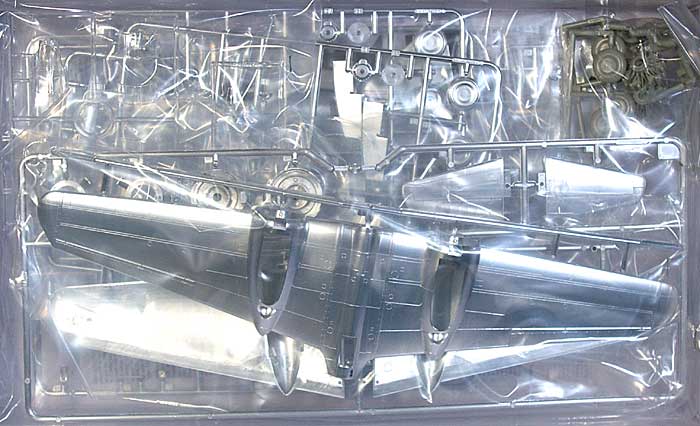 百式司令部偵察機 3型 (メタリックエディション) プラモデル (タミヤ 1/48 飛行機 スケール限定品 No.25115) 商品画像_1