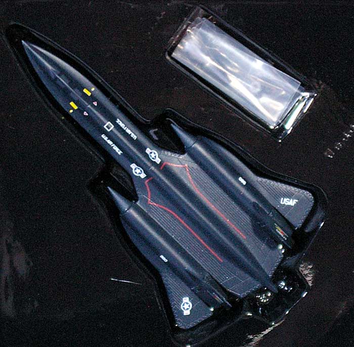 SR-71A ブラックバード ROSEMARY'S BABY-SAM 完成品 (ドラゴン 1/400 ウォーバーズシリーズ No.56222) 商品画像_1