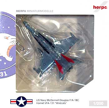 F/A-18C ホーネット VFA-131 ワイルドキャッツ (AG400) 完成品 (ヘルパ herpa Wings （ヘルパ ウイングス） No.554169) 商品画像