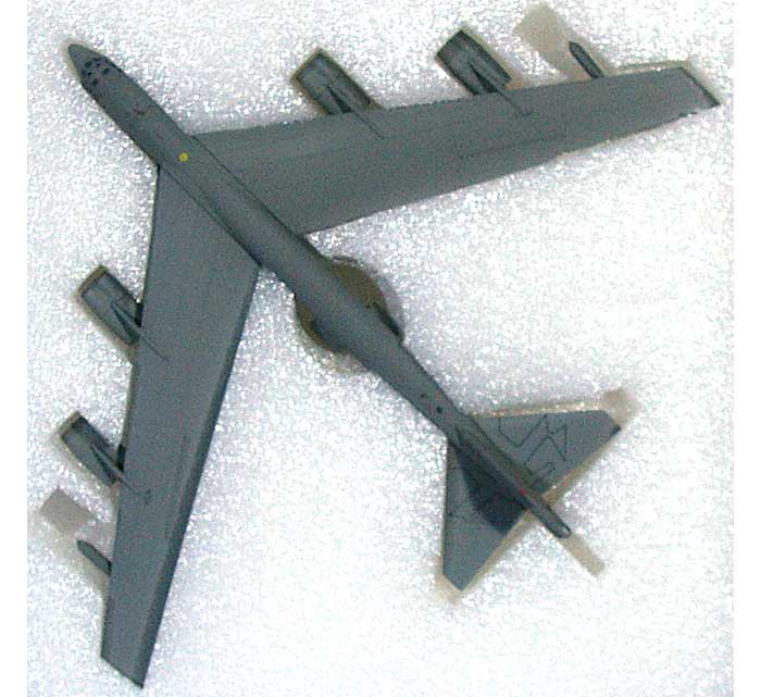 B-52H ストラトフォートレス アメリカ空軍 第2爆撃航空団 第96爆撃飛行隊 The Devil's Own 完成品 (ヘルパ herpa Wings （ヘルパ ウイングス） No.554619) 商品画像_1
