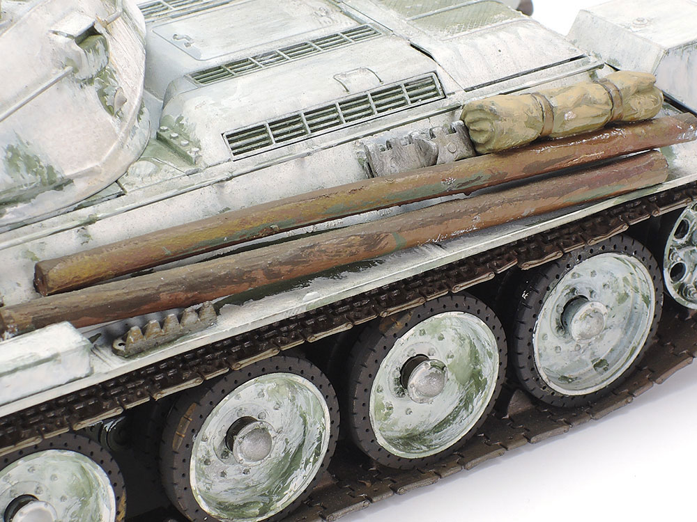 ソビエト T34/76戦車 1942年型 プラモデル (タミヤ 1/35 ミリタリーミニチュアシリーズ No.049) 商品画像_4