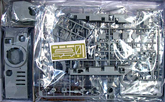 ドイツ ノイバウファールツォイク TYPE 1 プラモデル (トランペッター 1/35 ＡＦＶシリーズ No.05527) 商品画像_1