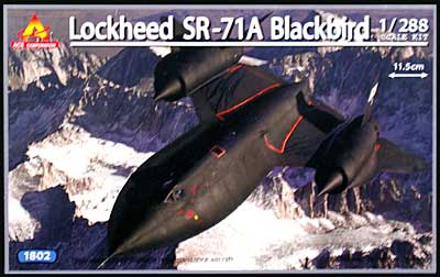 SR-71A ブラックバード プラモデル (エース コーポレーション 1/144 エアクラフト No.1802) 商品画像