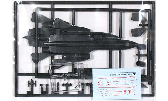 SR-71A ブラックバード プラモデル (エース コーポレーション 1/144 エアクラフト No.1802) 商品画像_1