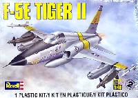 レベル 1/48 飛行機モデル F-5E タイガー2