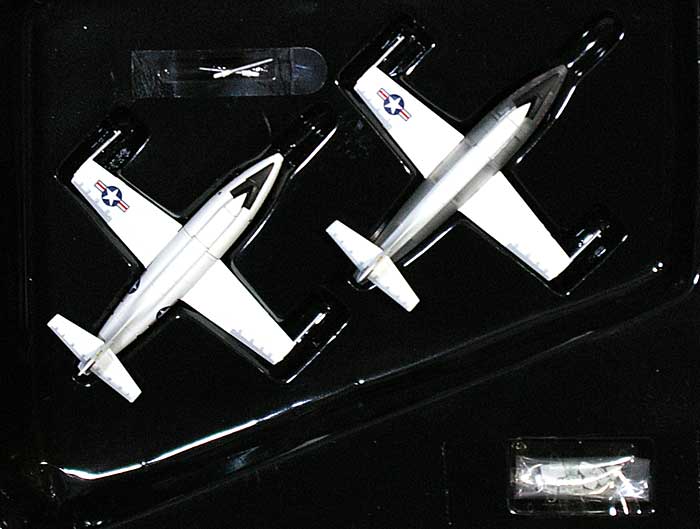 ベル X-1E ラストフライト 完成品 (ドラゴン 1/144 ウォーバーズシリーズ No.51029) 商品画像_1