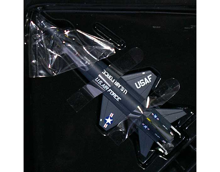 ノースアメリカン X-15 3号機 LITTLE JOE THE 2 完成品 (ドラゴン 1/144 ウォーバーズシリーズ No.51031) 商品画像_1