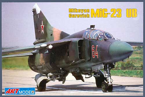 ロシア ミグ MiG-23UB 複座練習機 プラモデル (ART MODEL 1/72 エアクラフト プラモデル No.AM7210) 商品画像