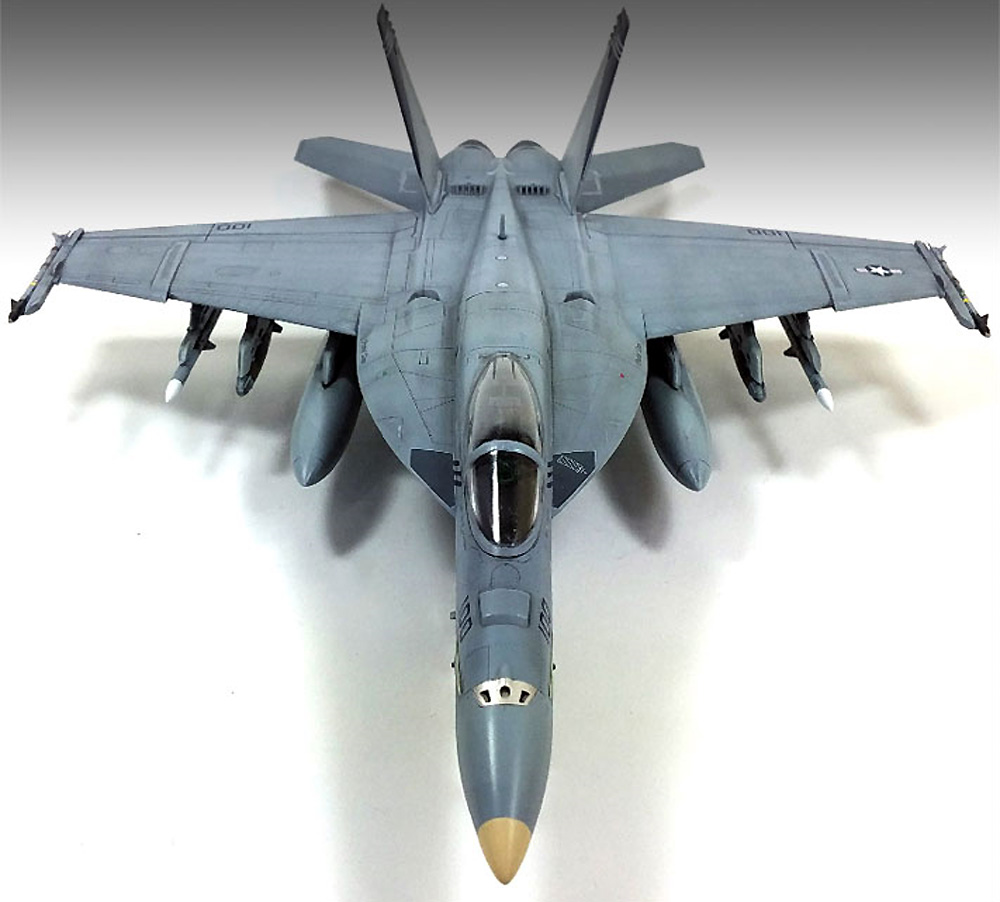 USN F/A-18E スーパーホーネット VF-143 ピューキン ドッグス プラモデル (アカデミー 1/72 Aircrafts No.12547) 商品画像_4