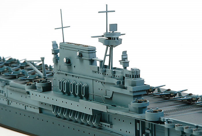 アメリカ海軍 航空母艦 ヨークタウン プラモデル (タミヤ 1/700 ウォーターラインシリーズ No.712) 商品画像_4