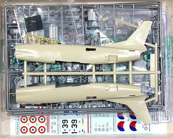 ノースアメリカン F-86K セイバードック プラモデル (MustHave! 1/48 エアクラフト プラモデル No.MH148002) 商品画像_1