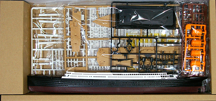 R.M.S. タイタニック 生誕100周年記念 (マルチカラーパーツ) プラモデル (アカデミー バトルシップ （BATTLESHIP） No.14214) 商品画像_1