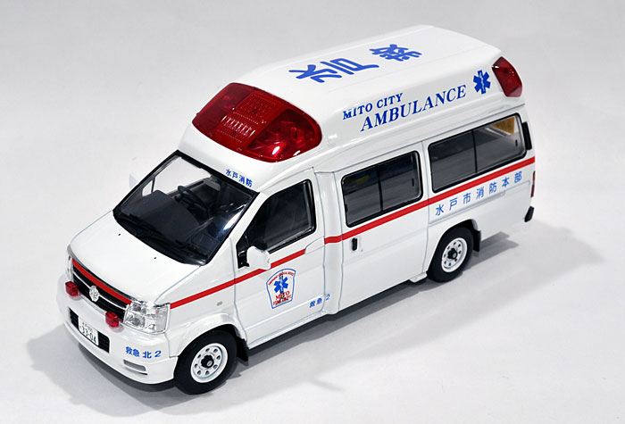 日産 パラメディック 高規格救急車 (水戸市消防本部) ミニカー (トミーテック トミカリミテッド ヴィンテージ ネオ 43 No.LV-N043-001c) 商品画像_1