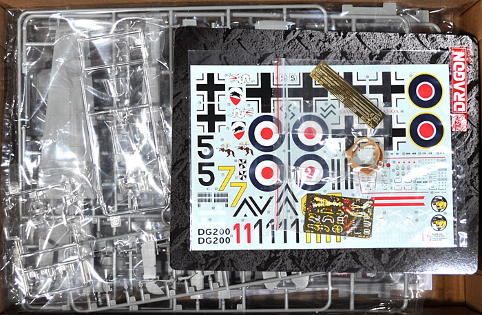 ドイツ空軍 メッサーシュミット Bf109E-3 プラモデル (サイバーホビー 1/32 ウイングテック シリーズ No.3222) 商品画像_1