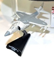 モデルパワー ダイキャスト製完成品モデル マクドネル・ダグラス AV-8B ハリアー 2 アメリカ海兵隊