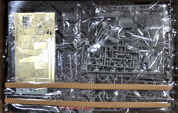 シャーマン 3 直視バイザー 初期生産型 (スマートキット) プラモデル (ドラゴン 1/35 39-45 Series No.6573) 商品画像_1