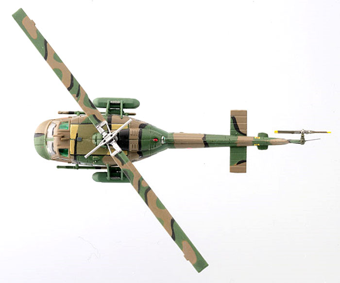 陸上自衛隊 UH-1H 東部方面ヘリコプター隊 (立川駐屯地) 87式地雷散布装置搭載機 プラモデル (トミーテック 技MIX No.HC110) 商品画像_2