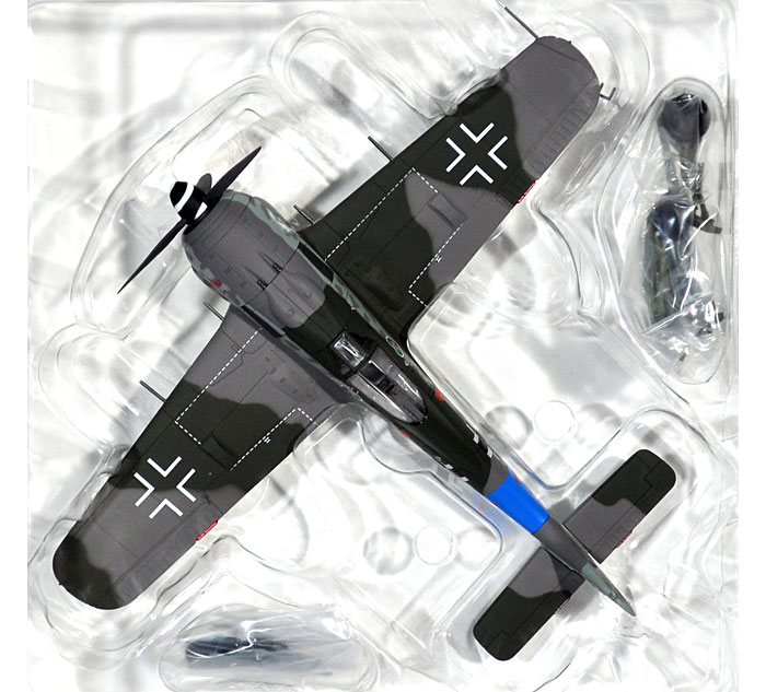 フォッケウルフ Fw190A-8 ハンス・ドルテンマン 完成品 (ホビーマスター 1/48 エアパワー シリーズ （レシプロ） No.HA7412) 商品画像_1