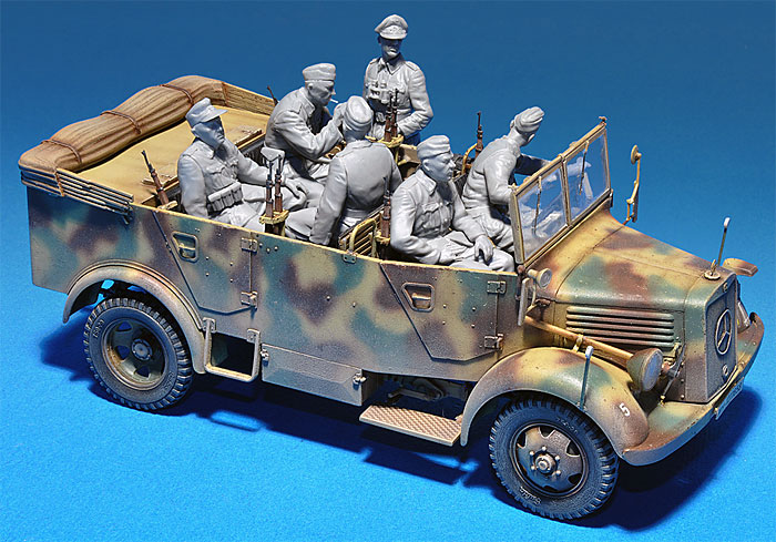 ドイツ Kfz.70 MB 1500A 4x4 w/Crew プラモデル (ミニアート 1/35 WW2 ミリタリーミニチュア No.35139) 商品画像_2