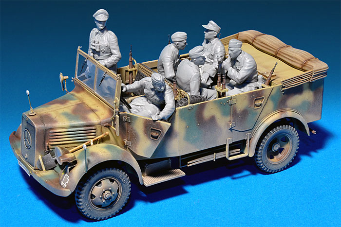 ドイツ Kfz.70 MB 1500A 4x4 w/Crew プラモデル (ミニアート 1/35 WW2 ミリタリーミニチュア No.35139) 商品画像_3