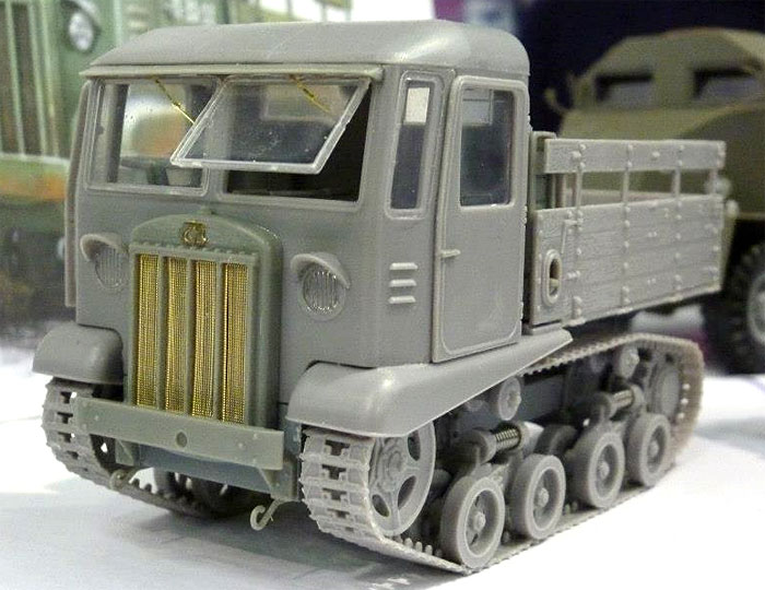 ソビエト STZ-5 砲牽引トラクター プラモデル (バルカンスケール 1/35 AFVモデル No.56010) 商品画像_2